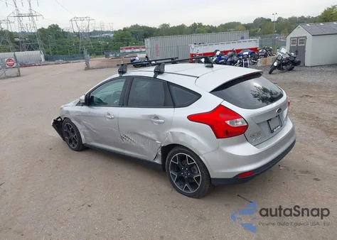 2013 Ford Focus Se z USA, uszkodzony, nr VIN 1FADP3K20DL360926